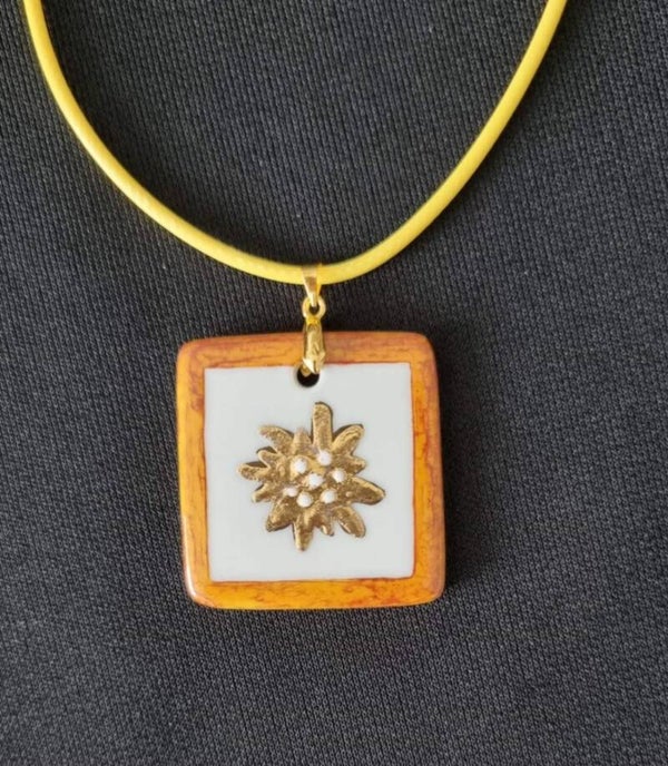 Porzellananhänger «Edelweiss Quadrat»