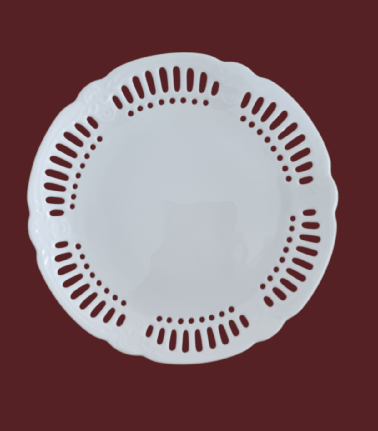 Porzellan-Durchbruchteller