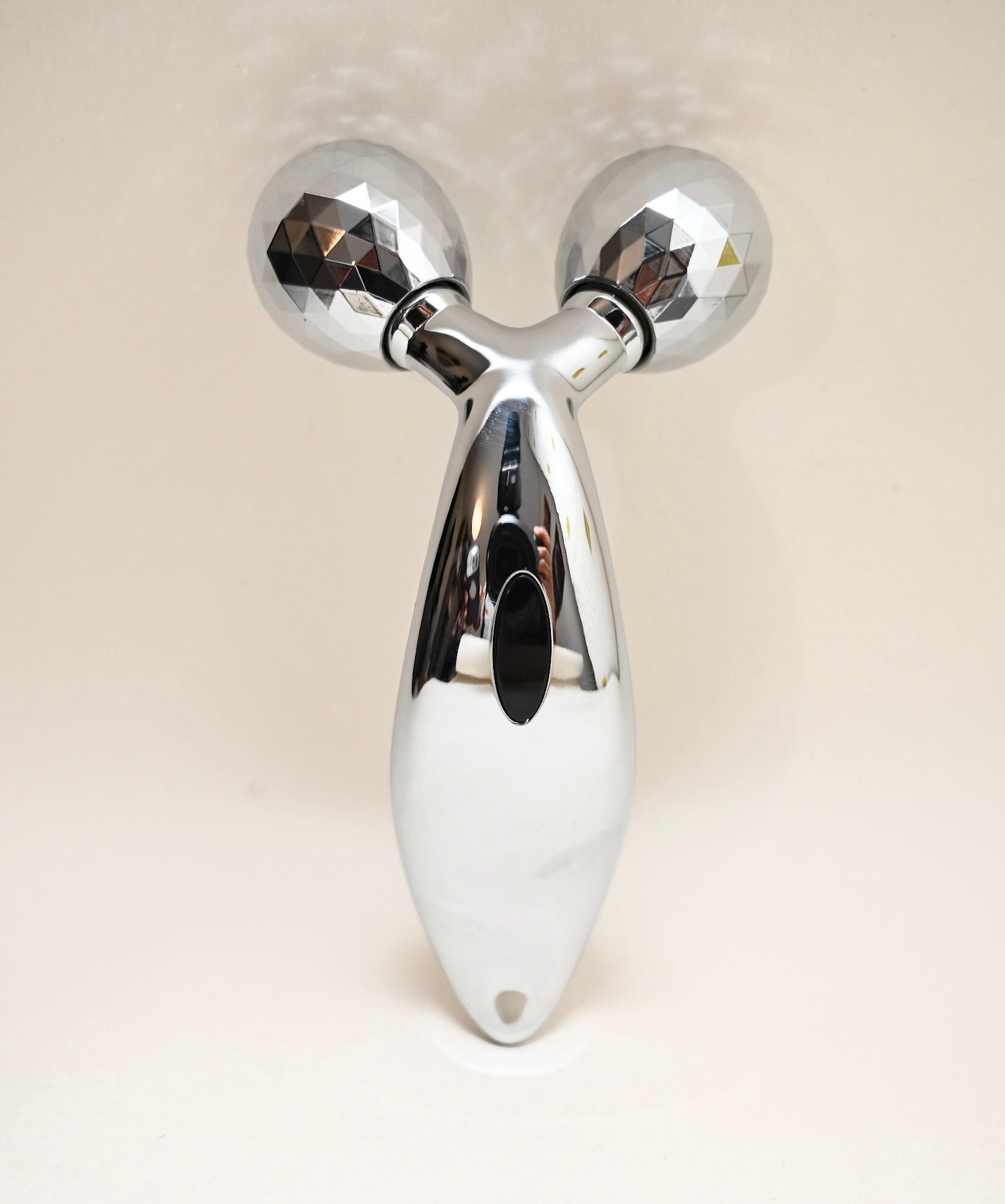 Glamza 3D Body Massage Roller - Sleek Silver Design for Effective Muscle Relief and Relaxation