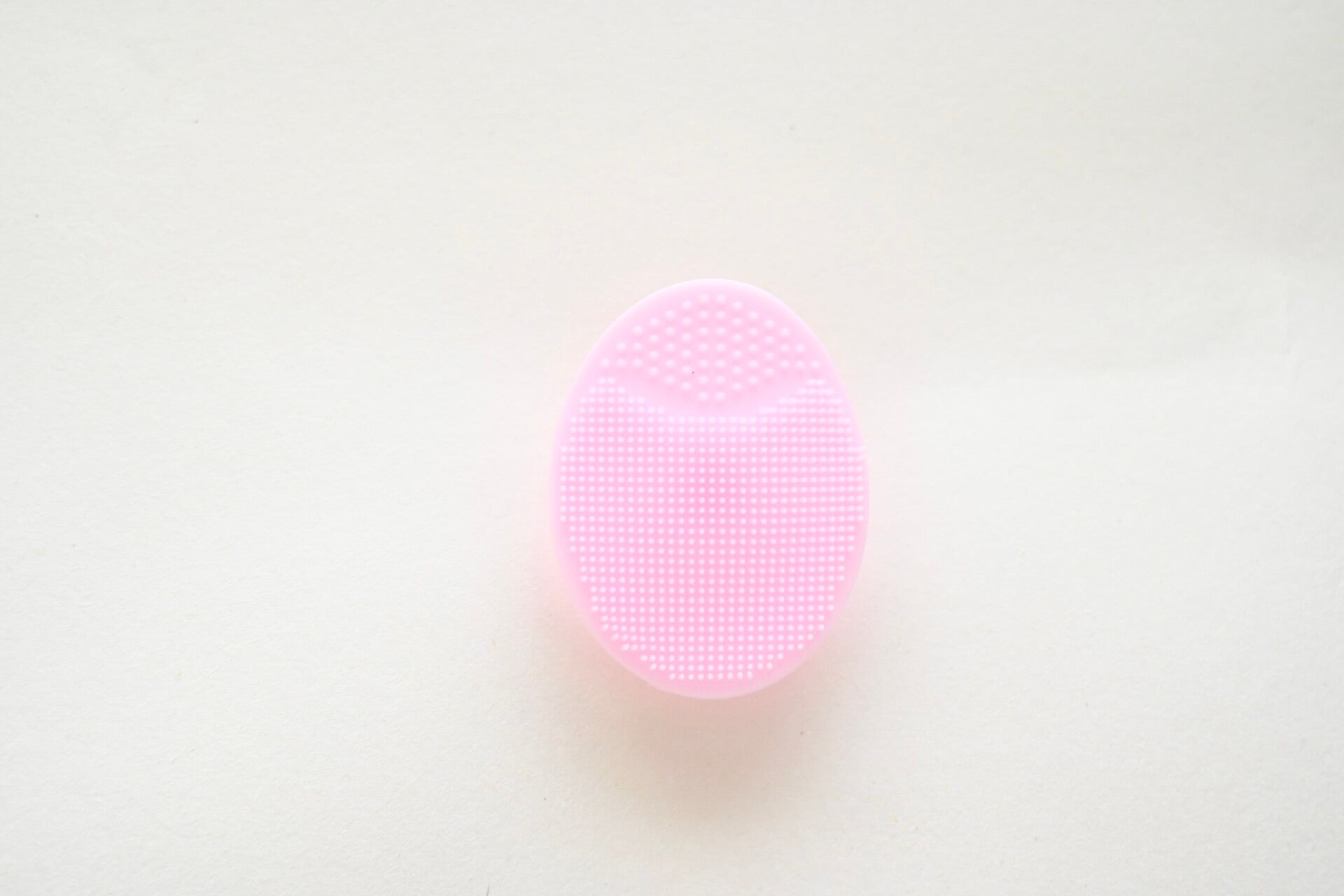 Glamza Silicone Exfoliating Facial Brush Pad for Deep Cleansing New Pink Color