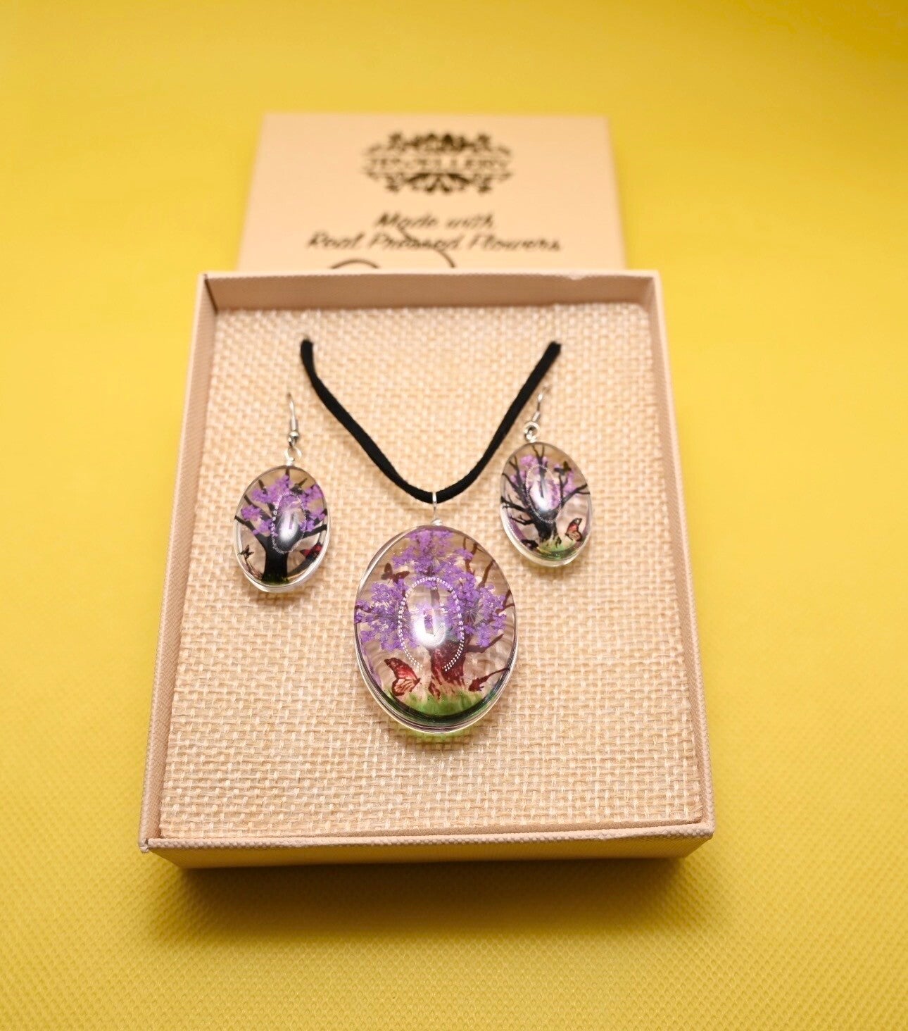 Pressed Floral Jewelry Set - Necklace & Earrings with Purple Floral Design in Elegant Gift Box
