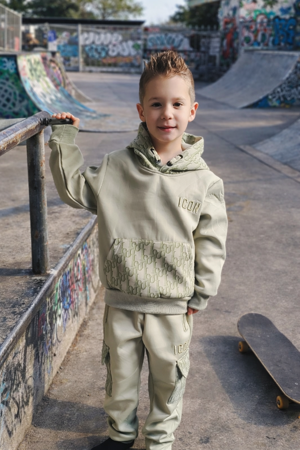 Icon joggingsset met tasje - donker groen