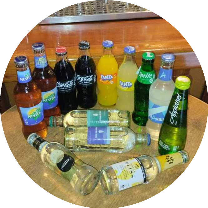 Refrescos de Coca Cola, Fanta, Nestea, Tónica y más.