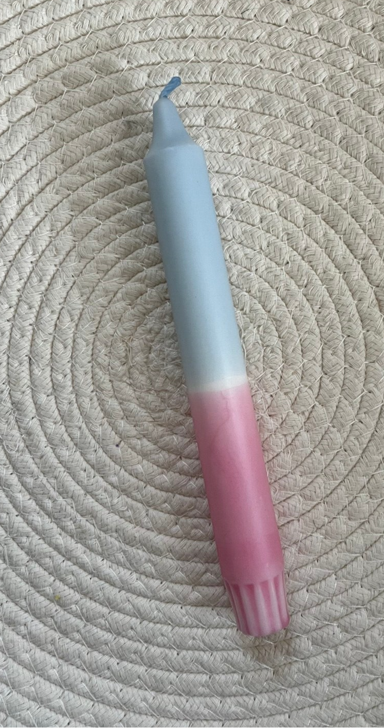 Dip dye kaars pastel blauw en roze