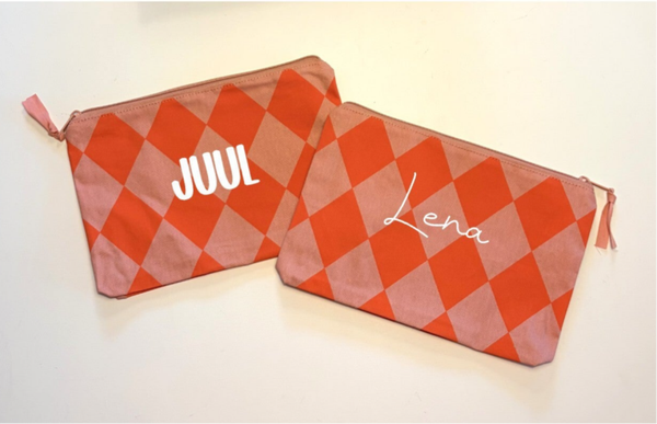 Toilettas/ etui met naam litchi en blood orange