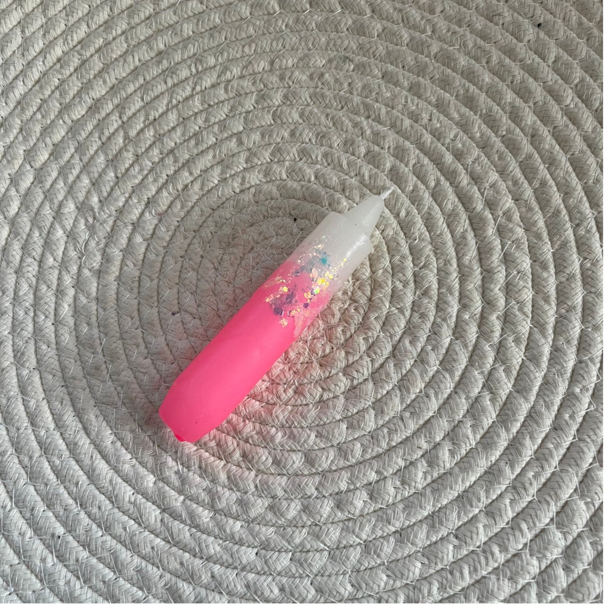 Dip dye kaarsje 11 cm Glitter en roze