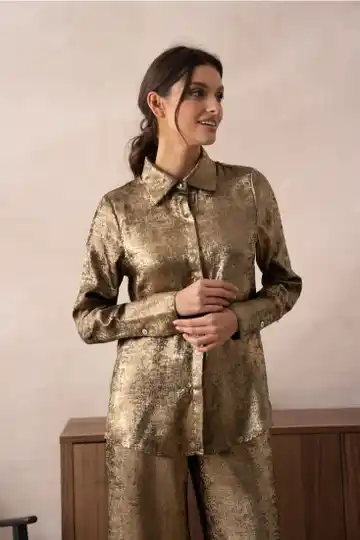 Metallic blouse met kraag - GOUD