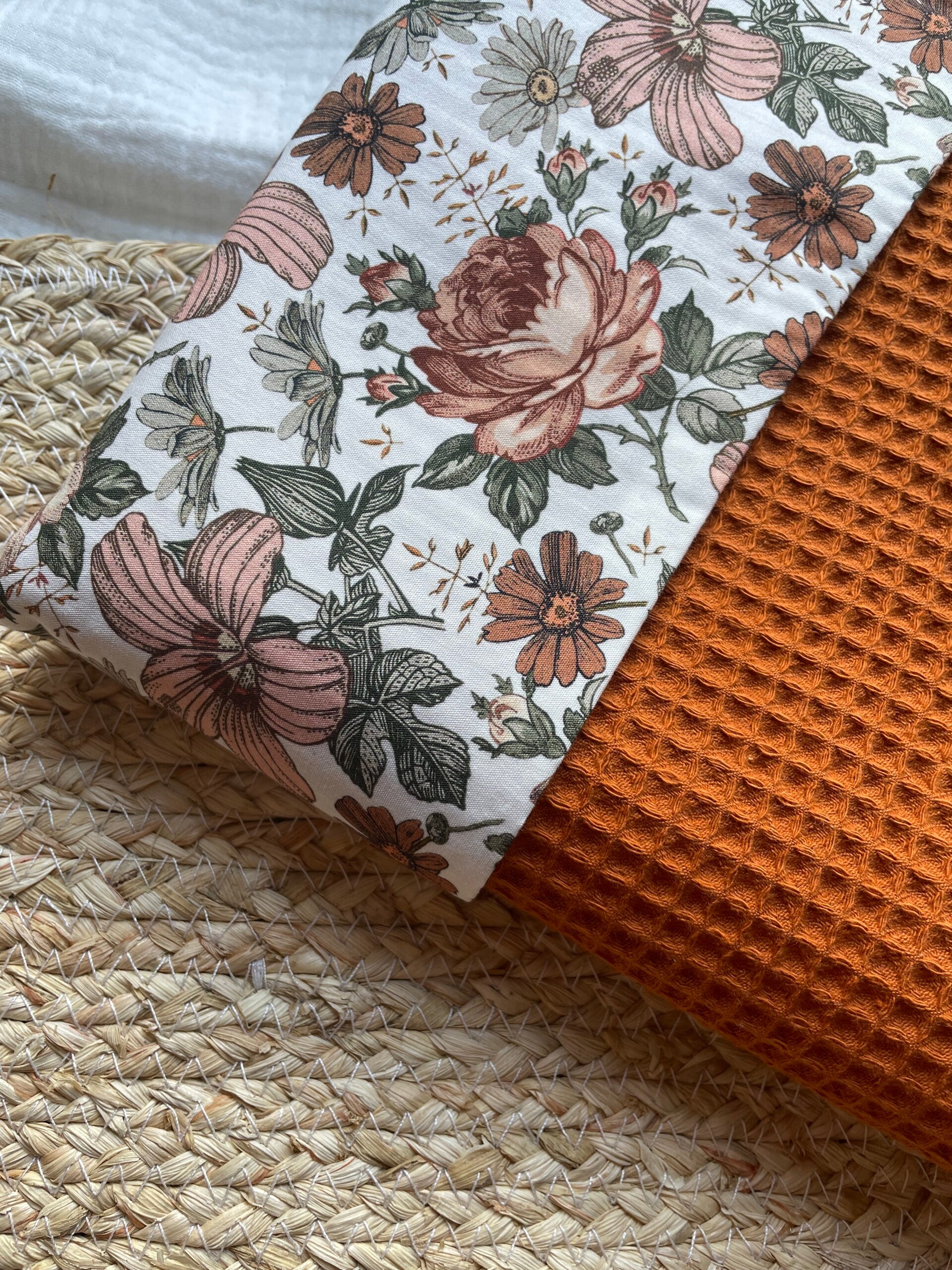 Dekentje - Engelse bloemen cognac