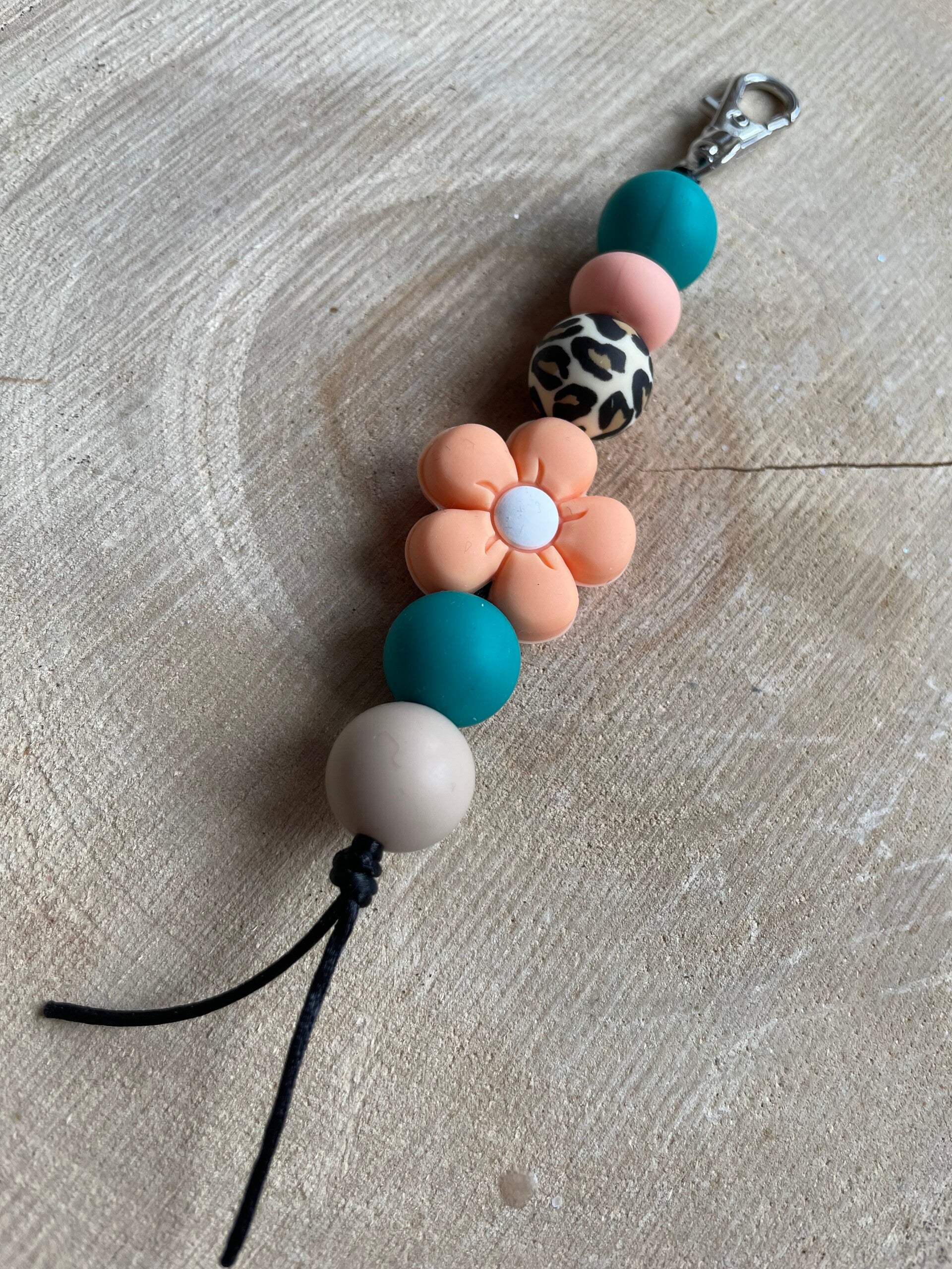 Tassenhanger - perzik blauw panter