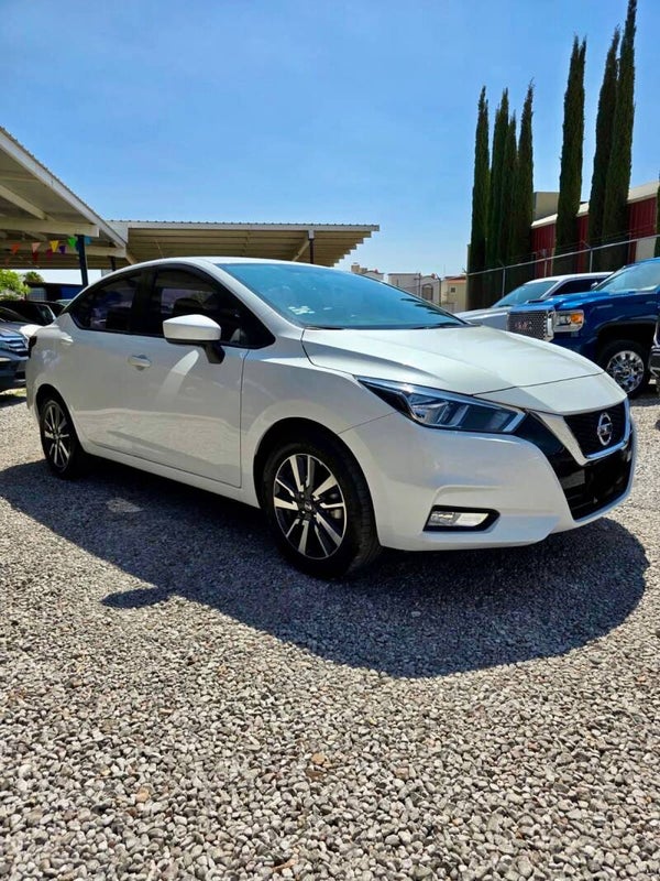Nissan Versa Advance TM 2022
