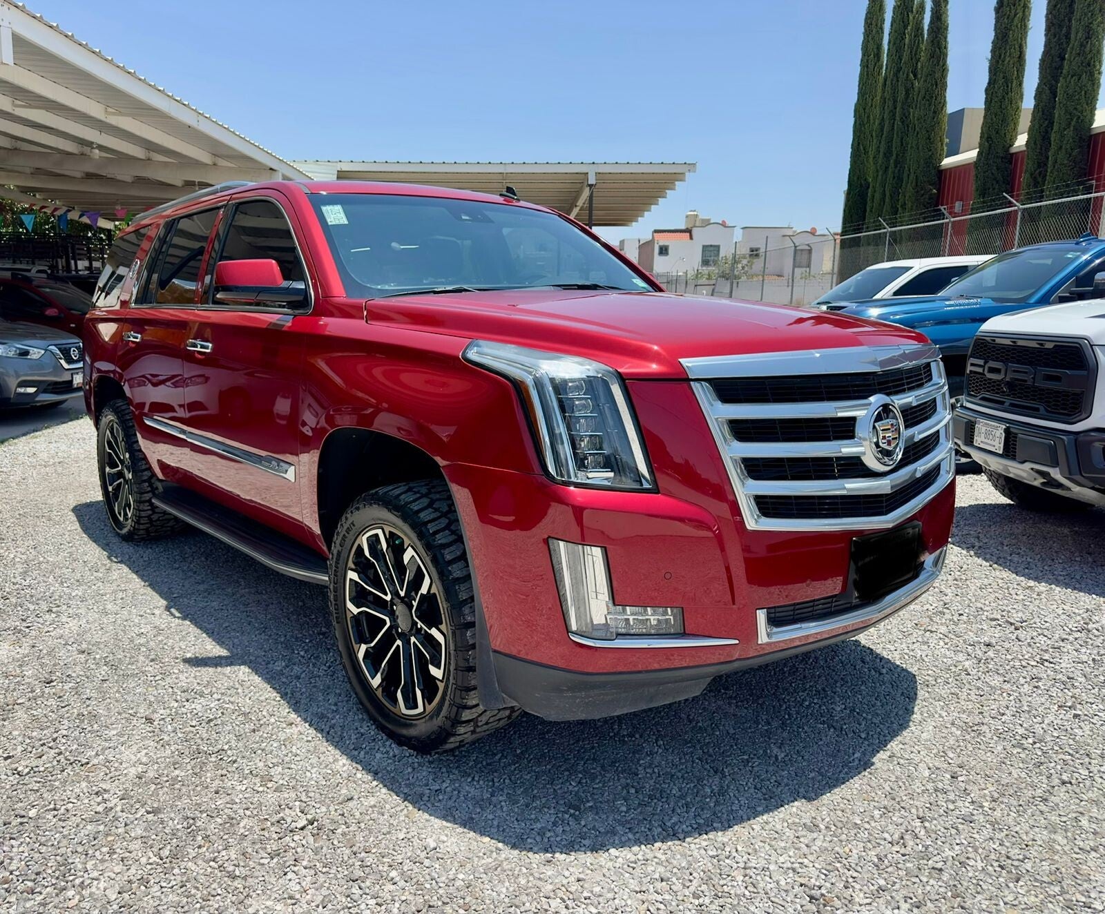 CADILLAC ESCALADE 2015