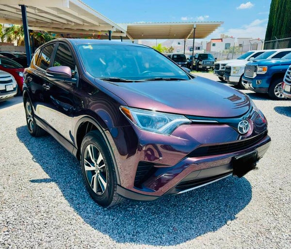 TOYOTA RAV4 XLE TA 2018