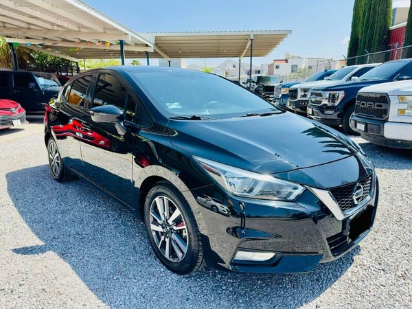 Nissan Versa Advance TA 2020