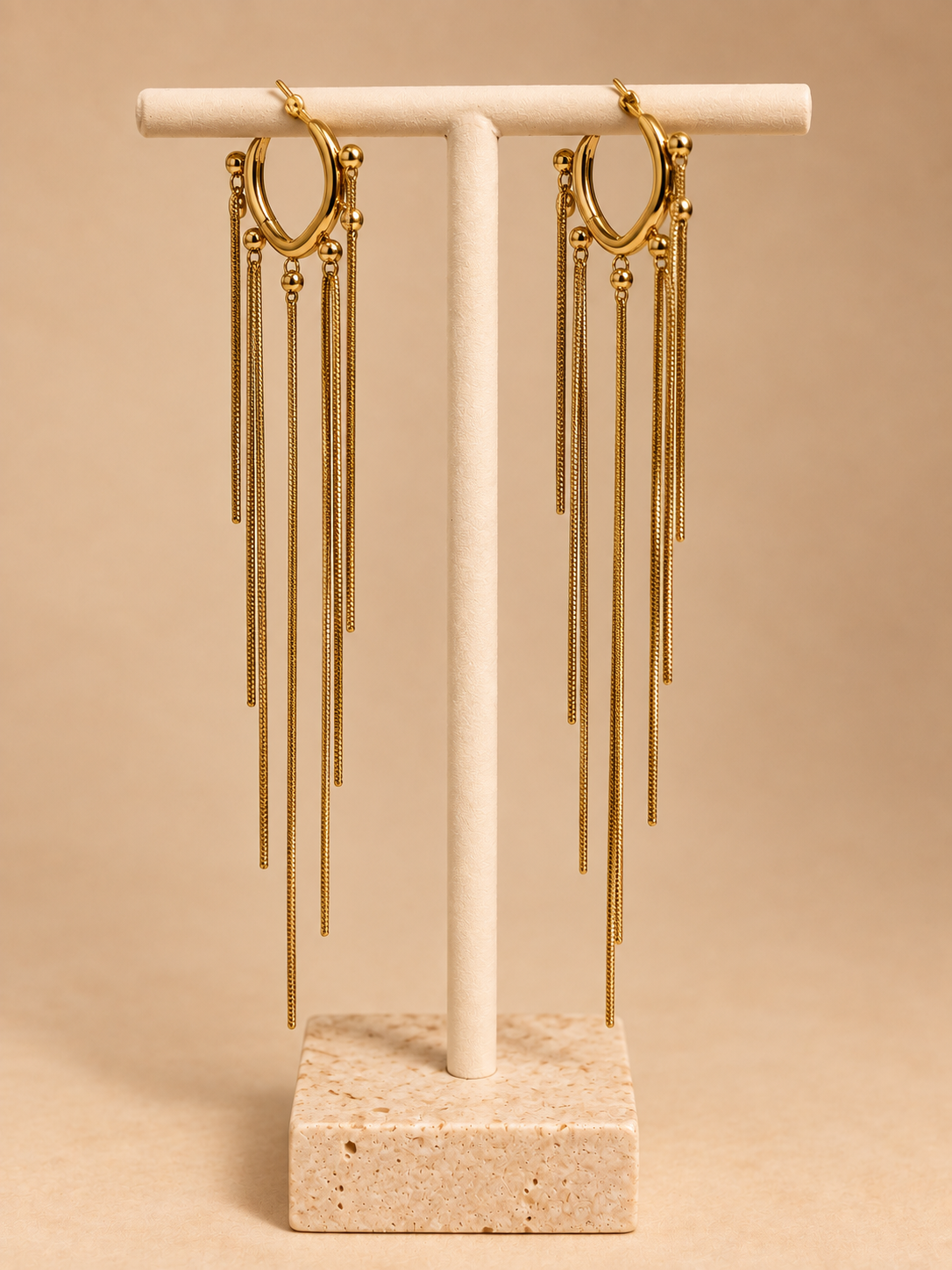 Statement chain oorbellen goud