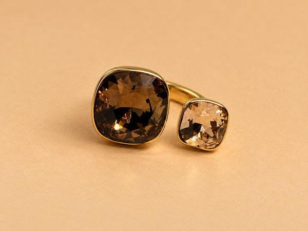 Bold Stone ring Bruin