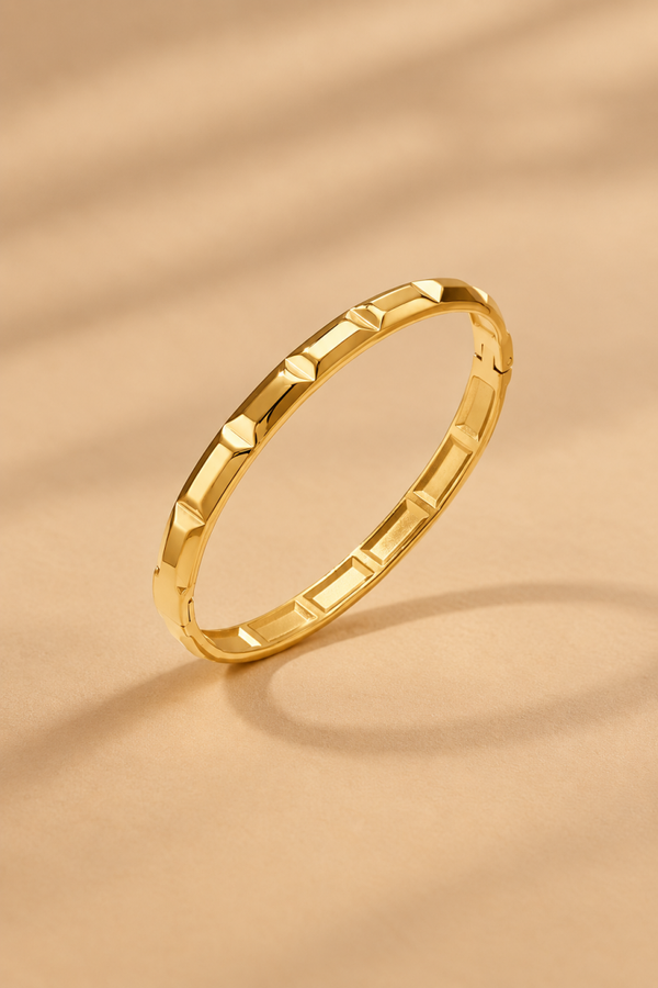 Gouden Edge Bangle