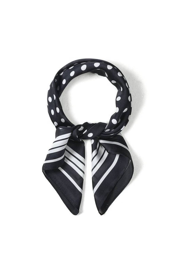 Stippen sjaaltje blauw