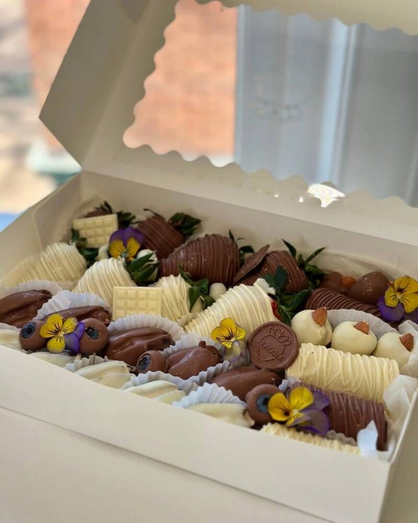Fruit & dadels box