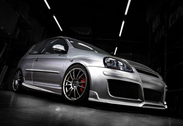 Maxton Design - Front Grill Golf 5 < C-QUEST >