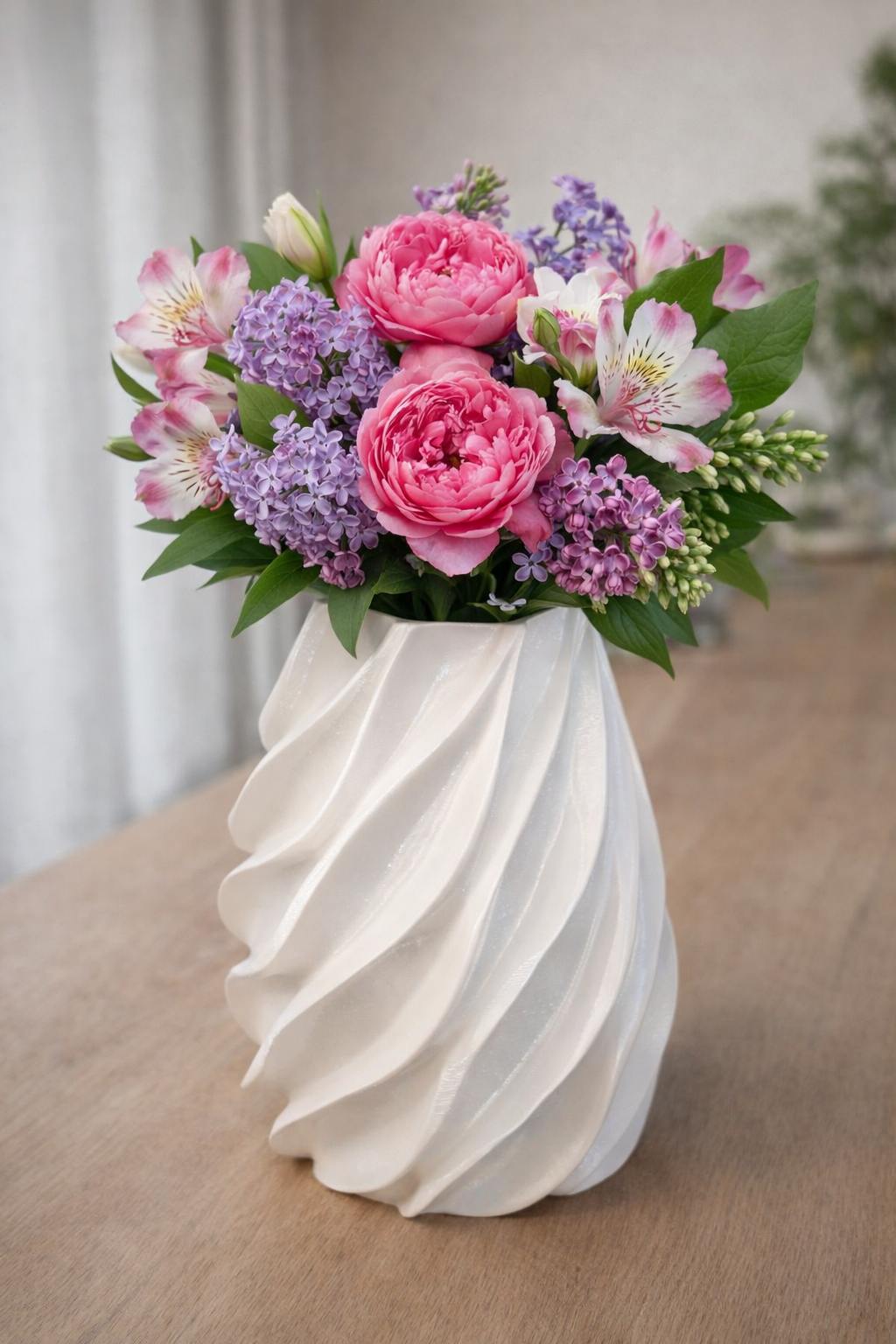 Vaso decorativo design moderno effetto spirale – elegante per casa o ufficio