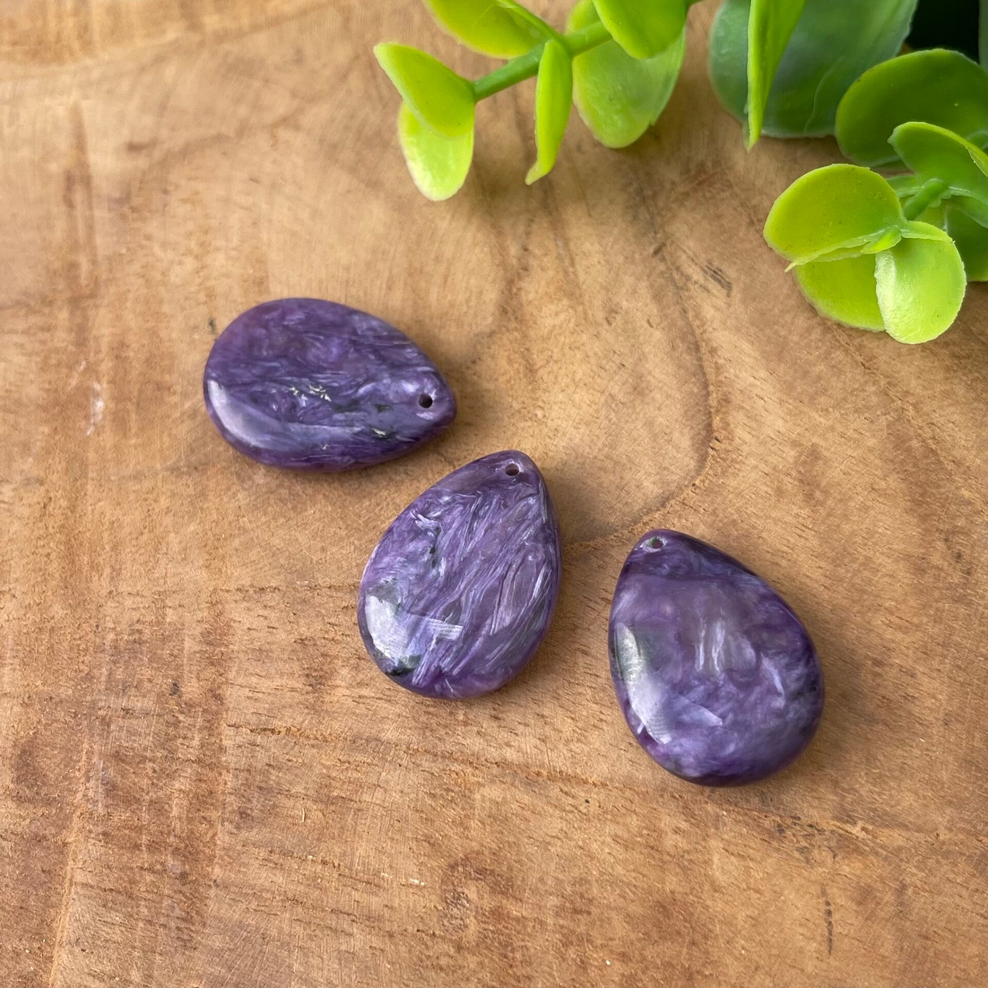 Pendentif en Charoïte