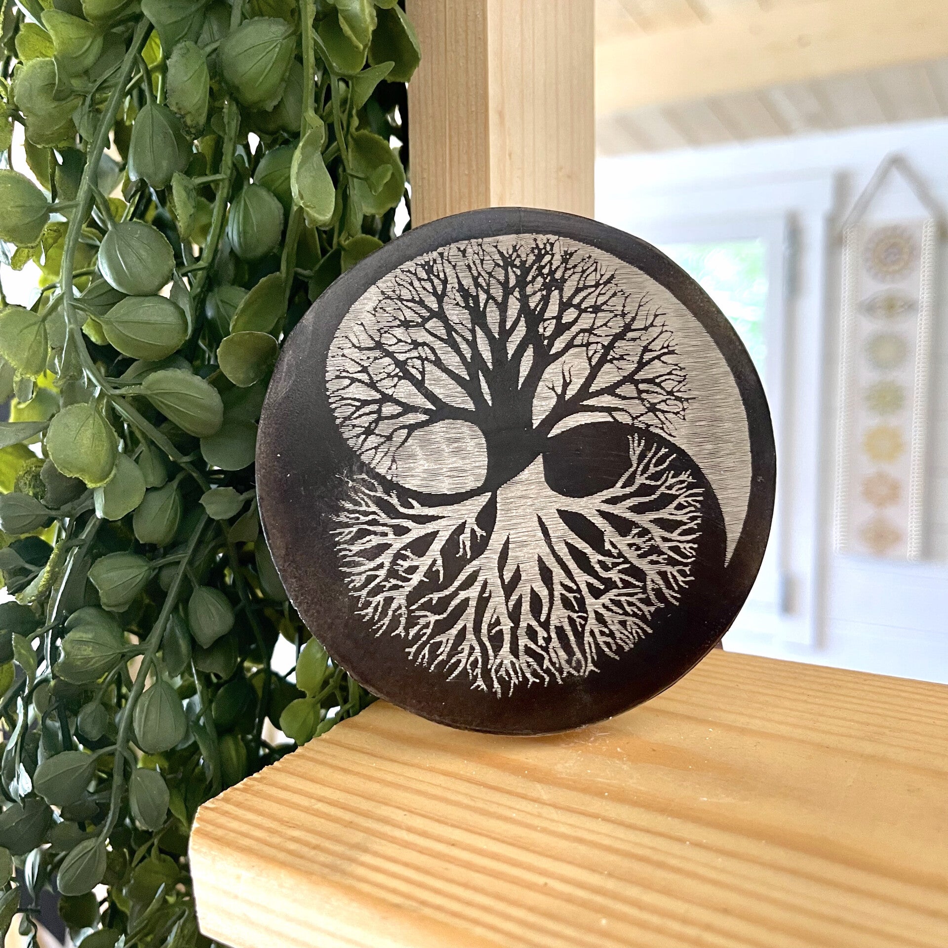 Plaque de recharge en Sélénite - Arbre Noir