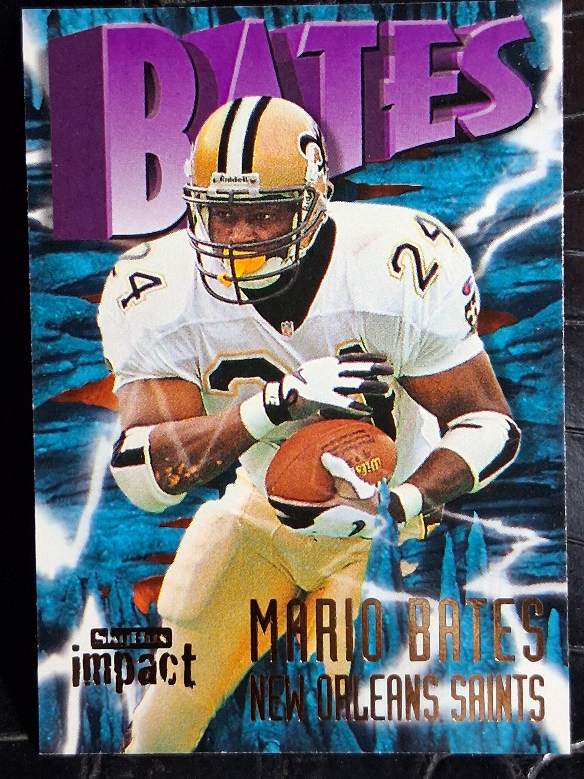 Mario Bates 1997 SkyBox Impact