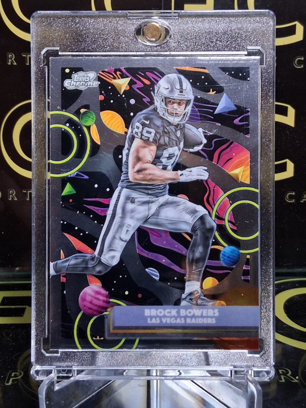 Brock Bowers 2025 Topps Chrome Cosmic