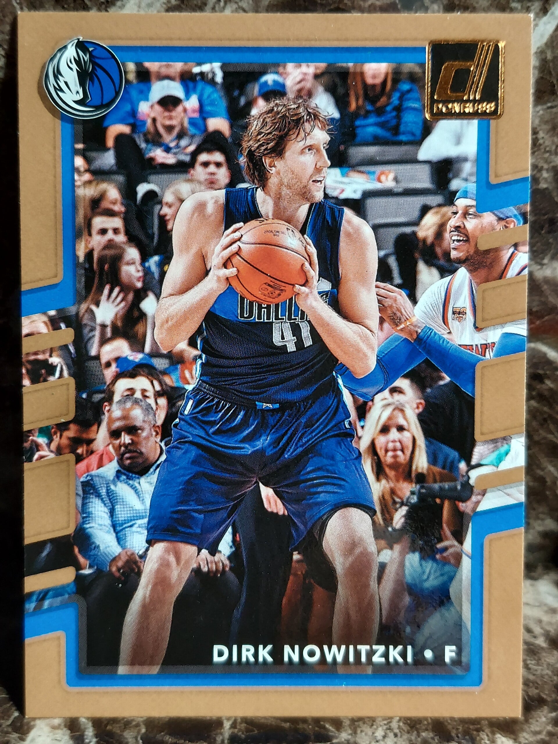 Dirk Nowitzki 2017-18 Donruss #34