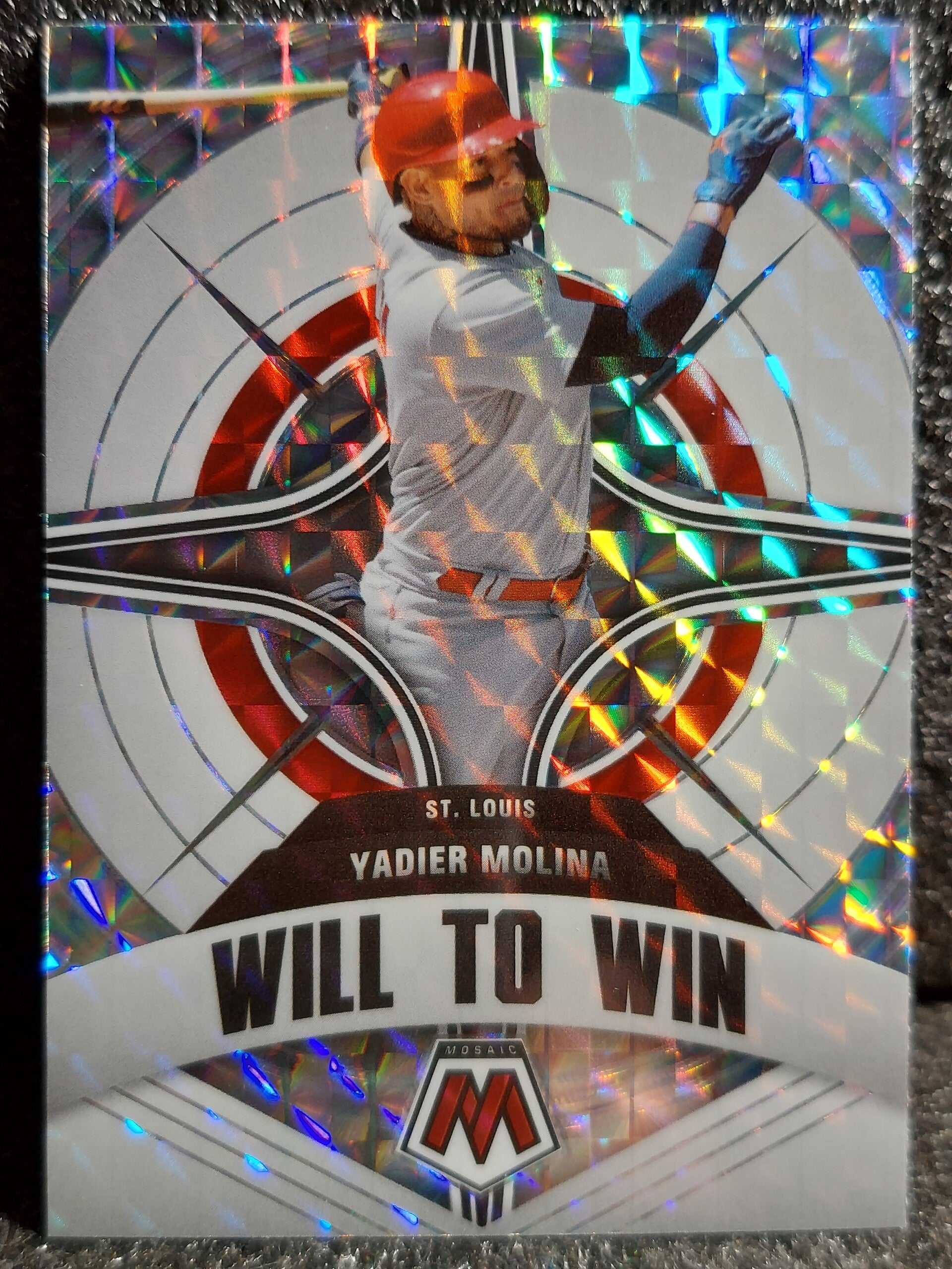 Yadier Molina 2022 Panini Mosaic Will To Win Silver Mosaic Prizm #WW-1