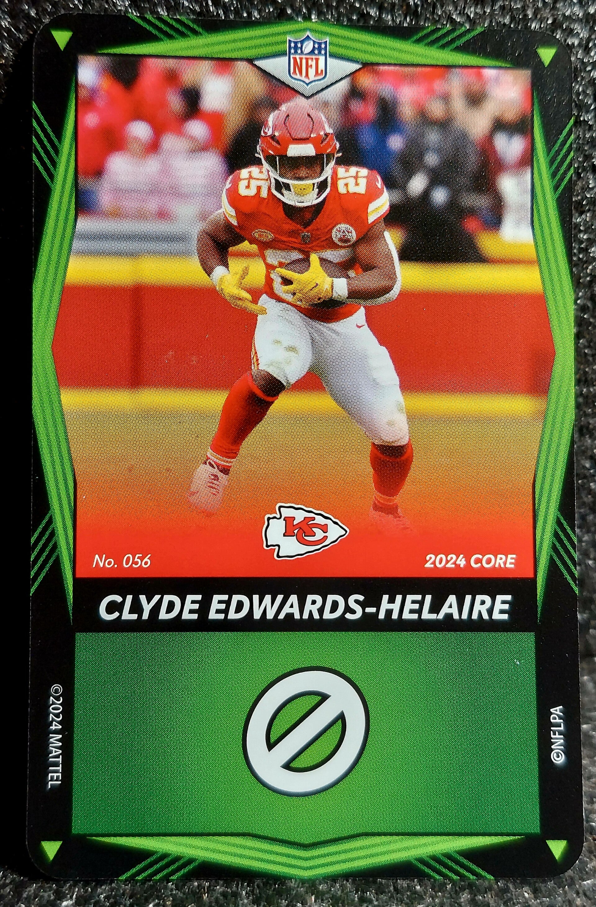 Clyde Edwards-Helaire 2024 UNO Elite Core Edition - Green #056 Chiefs
