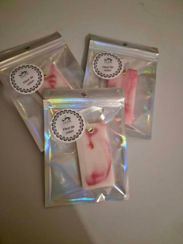 Suspension Fleur de coton