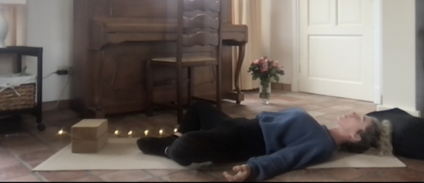 Bekken Trauma-release techniek van 'Yoga met Ilse'