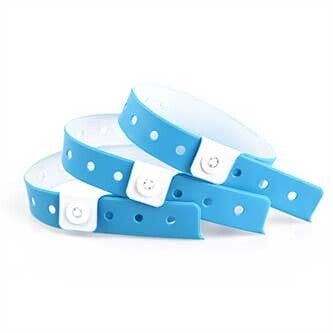 vinyl-wristbandssq-standard.jpg