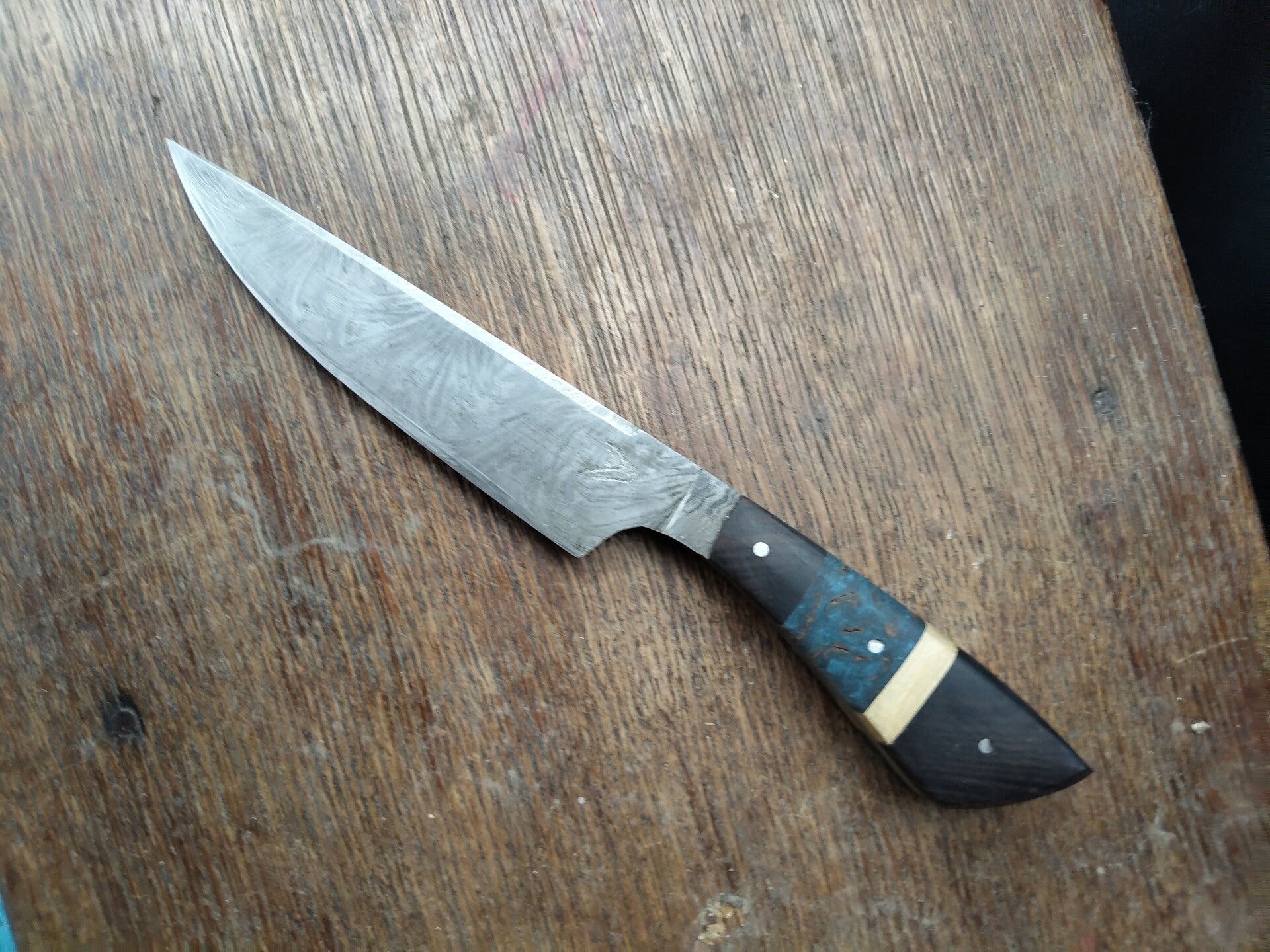 Couteau damas torsadé