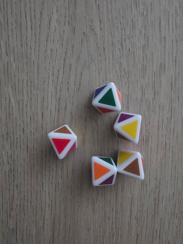 8 kleuren dobbelsteen (bruin)
