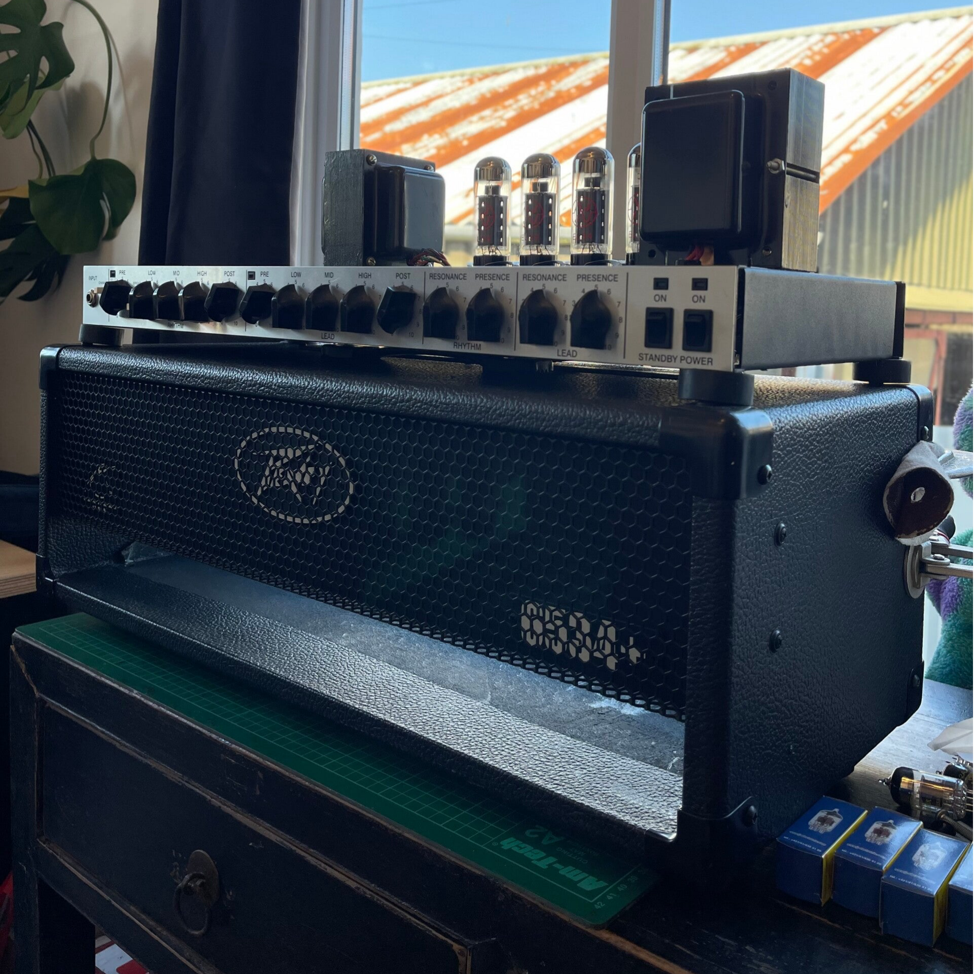 Valve (amp) Replacement