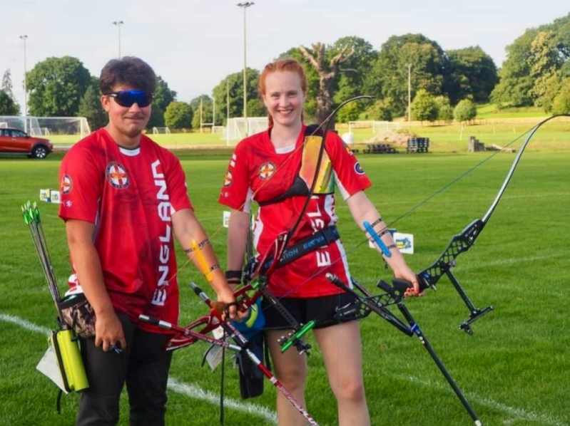 Englad archers - Liam and Imogen