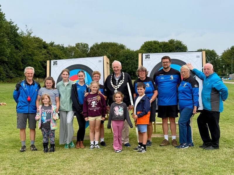 Mayor opens the new range