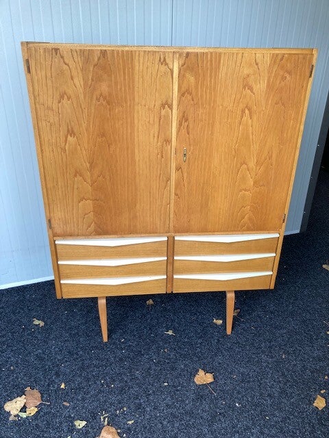 Mid  Century Hellerau design kledingkast