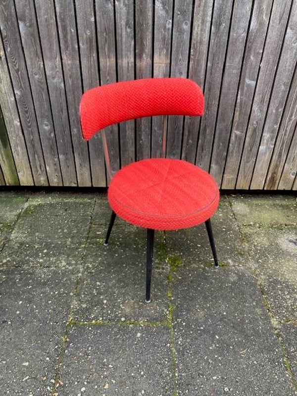 Rode mid century vintage stoel