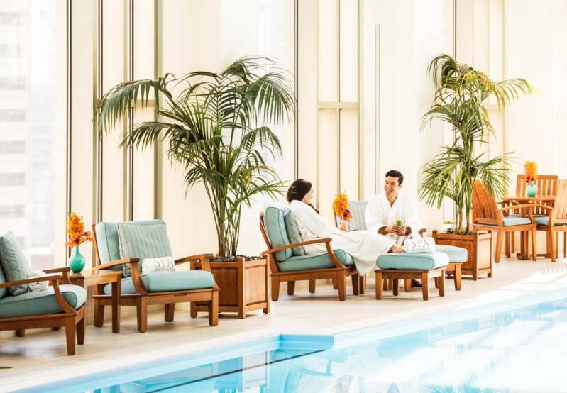 Luxury Hotel with indoor pool. Highly elegant. Located along the Magnificent Mile, this Chicago hotel is 5 minutes' walk from the Museum of Contemporary Art. 