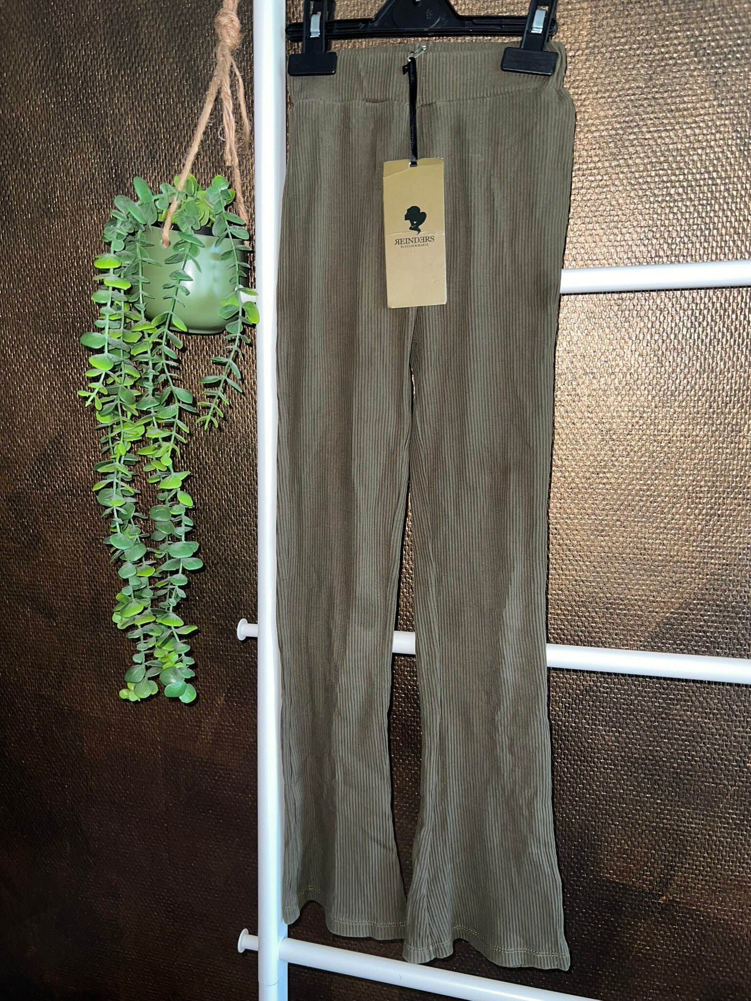 122-128 / KIDS flared broek