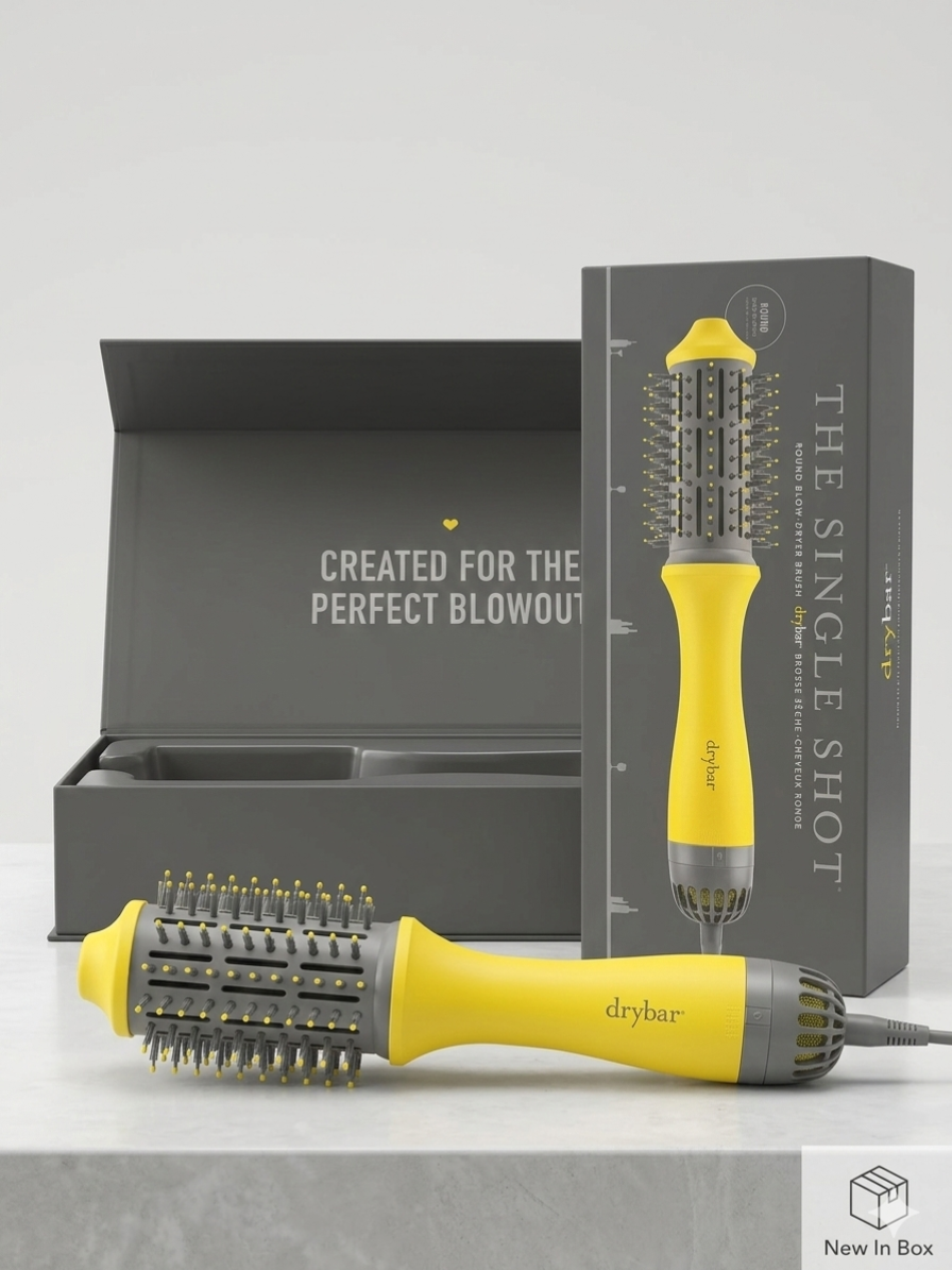 The Single Shot Round Blow-Dryer Brush from Dry Bar