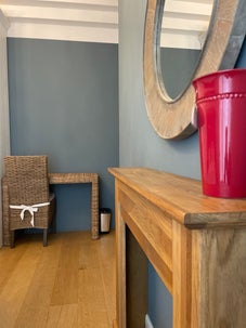 Studio della camera Frida nel Bed and Breakfast Abitare al 42