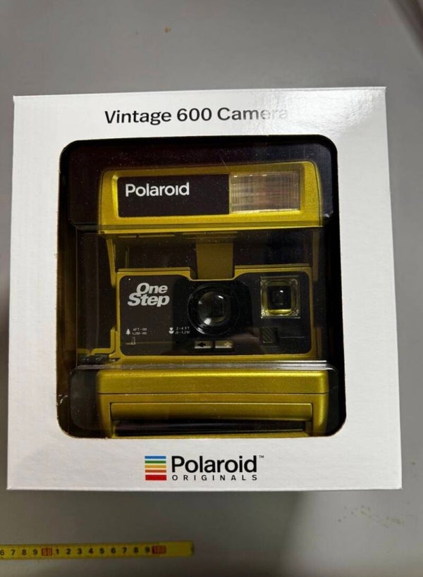 Polaroid