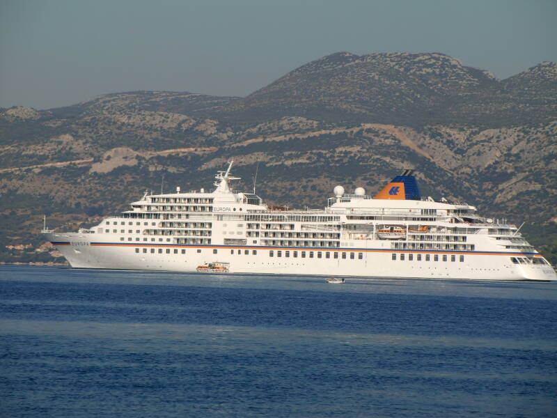 MS Europa Hapag Lloyd Cruises  | www.top65.de