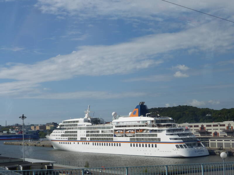 MS Europa Hapag Lloyd Cruises  | www.top65.de