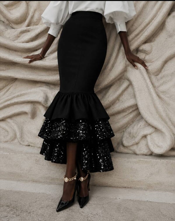 JUPE SIRÈNE NOIR À SEQUINS