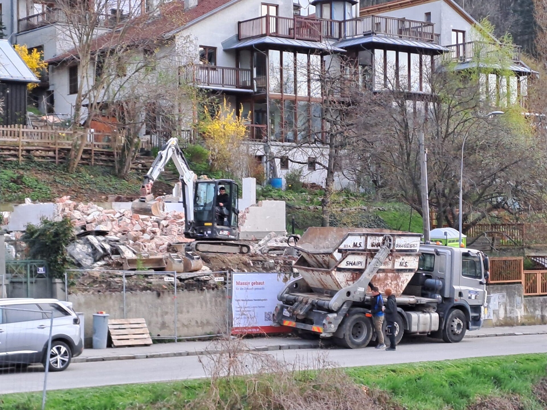 Abbruch in Bezirk Purkersdorf